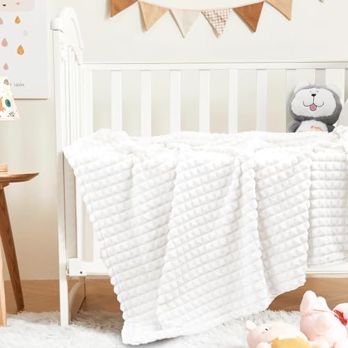 HOMRITAR Cozy Fleece Baby Blanket with 3D Design