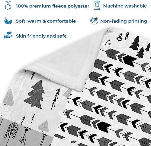 Hyturtle Personalized Woodland Baby Blanket - Black