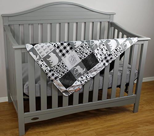 Dear Baby Gear Bears Deluxe Baby Blanket - Black Woodgrain 40x30