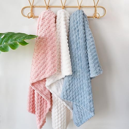 HOMRITAR Soft Fluffy 3D Jacquard Baby Blanket