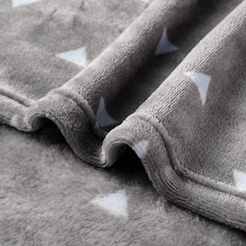 Bunnikins Clover 30x36 Flannel Baby Blanket