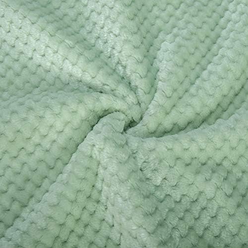 Soft Fuzzy Blanket for Baby - Cozy Coral Fleece