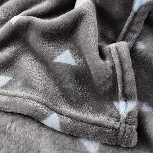 Bunnikins Clover 30x36 Flannel Baby Blanket