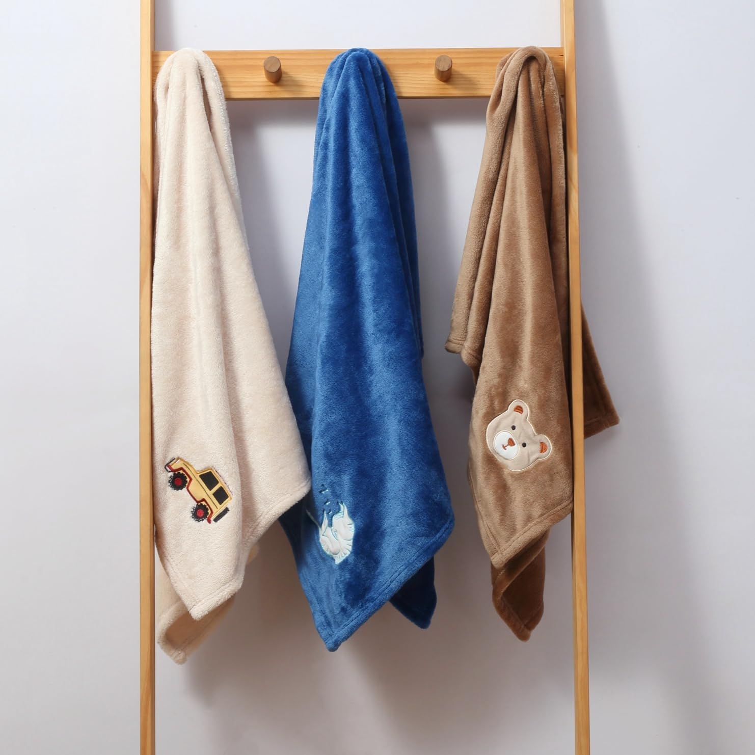 CREVENT 30X40 Fluffy Bear Baby Blanket