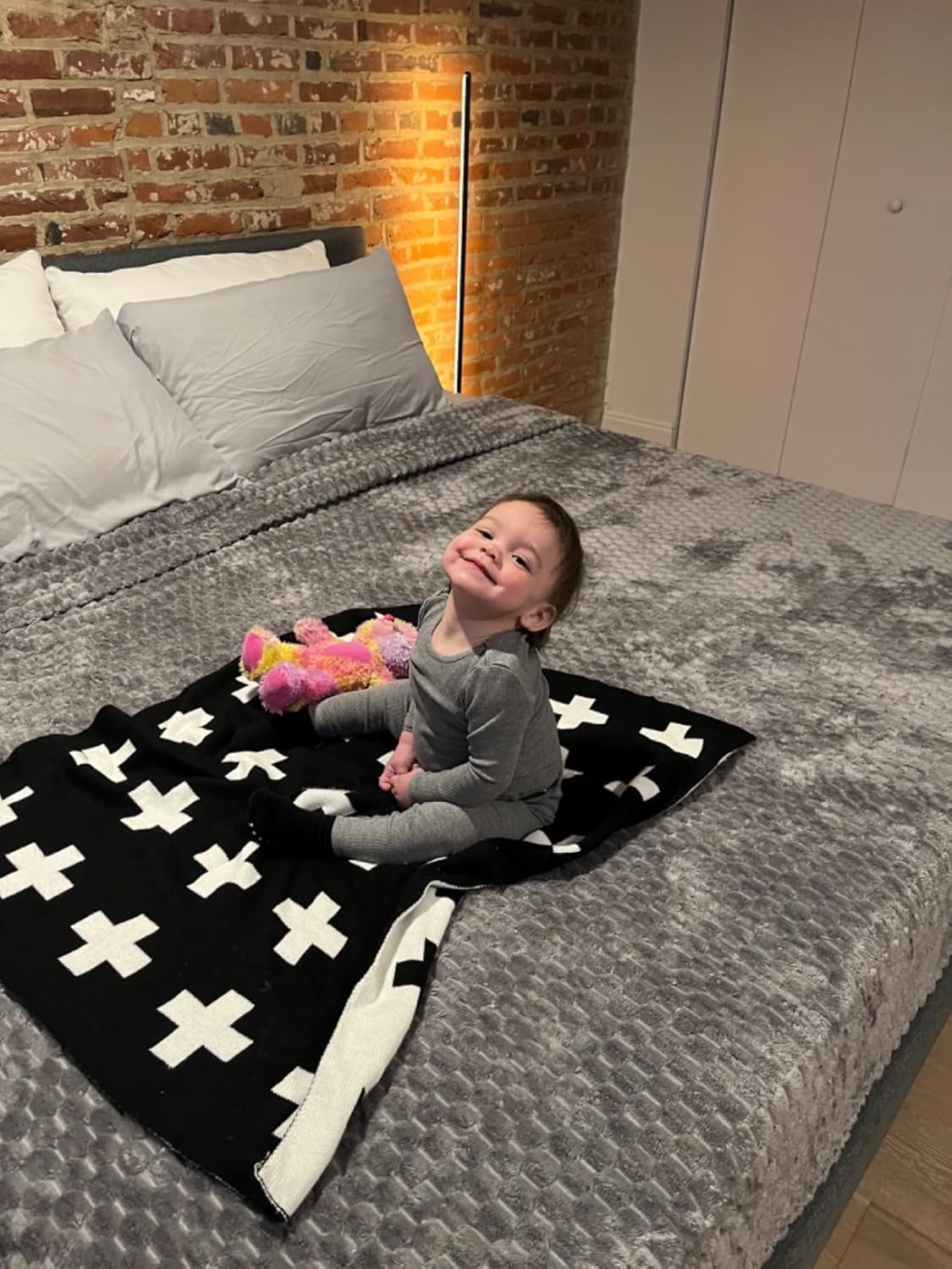 Mimixiong Baby Blanket 30x40 Inch Cross Swiss Pattern