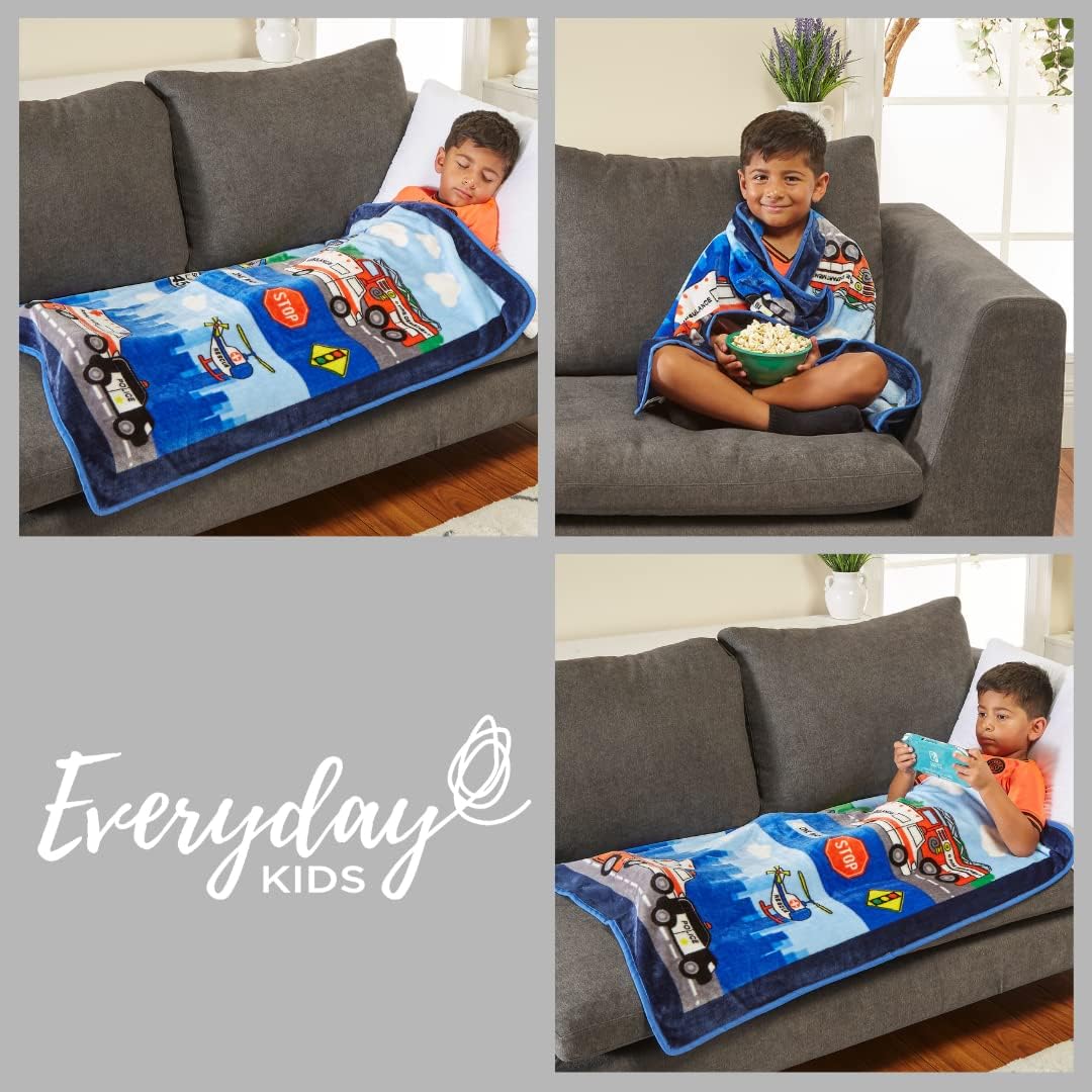 EVERYDAY KIDS Toddler Throw Blanket - Fire and Police Rescue Design