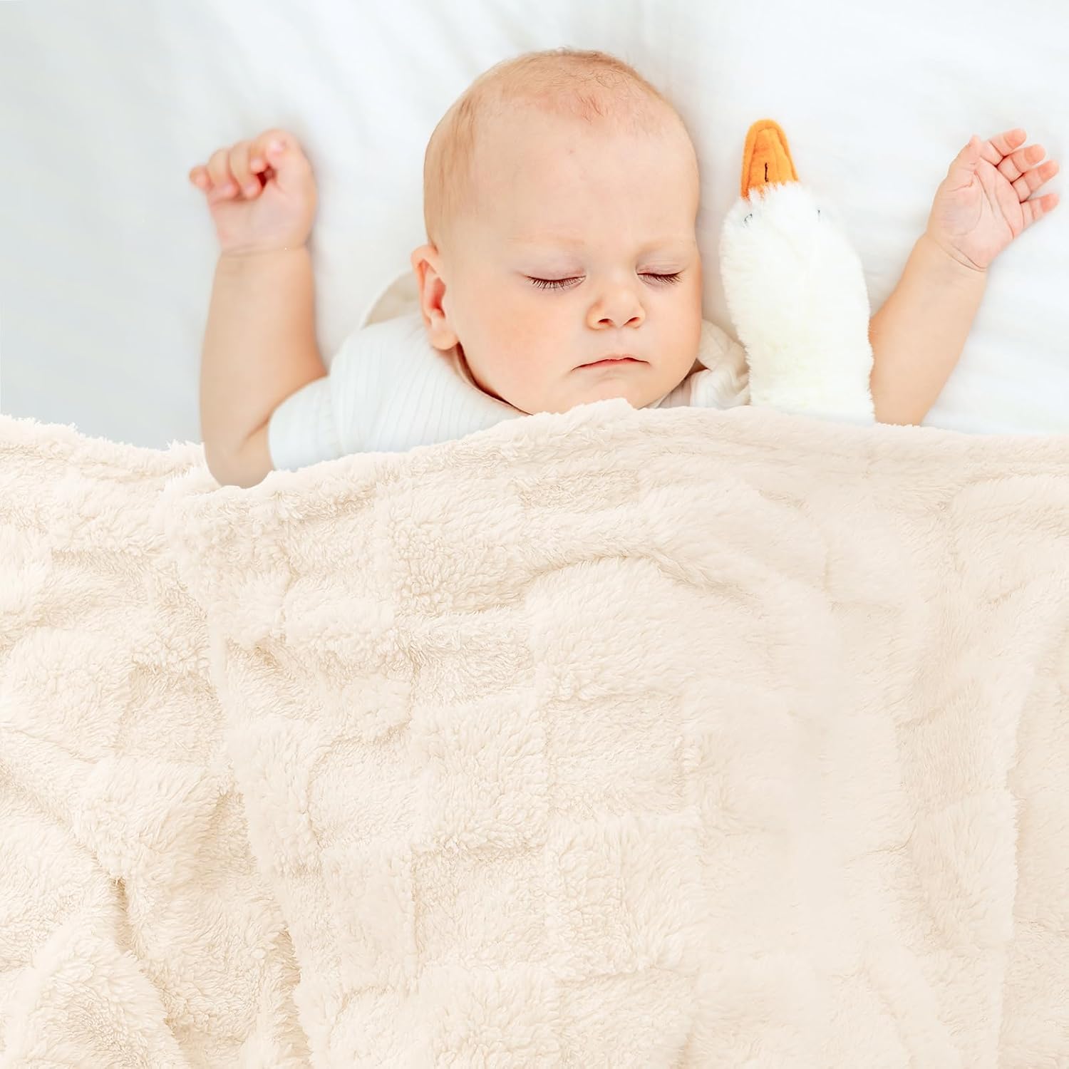VEIDIA Plush Checkered Baby Blanket 30x39 Beige