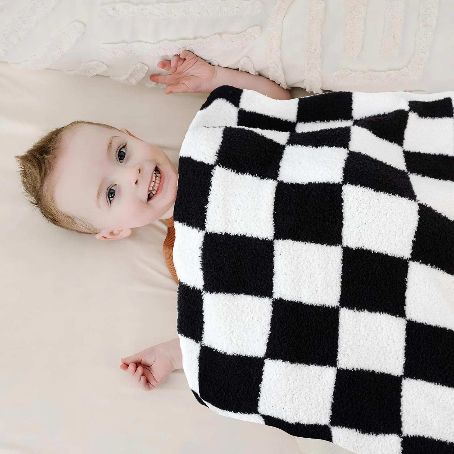 Checkered Microfiber Reversible Blanket - 30x40 Black