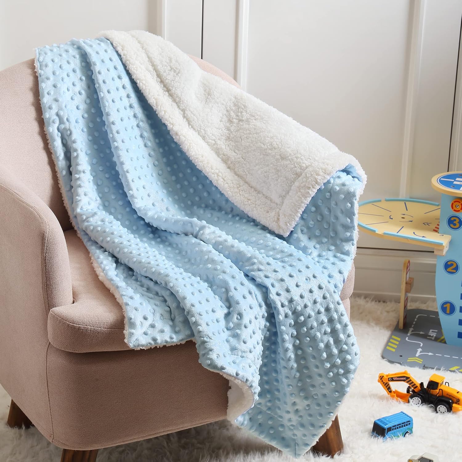 CREVENT Cozy Soft Sherpa Baby Blanket 30x40 Blue Dot