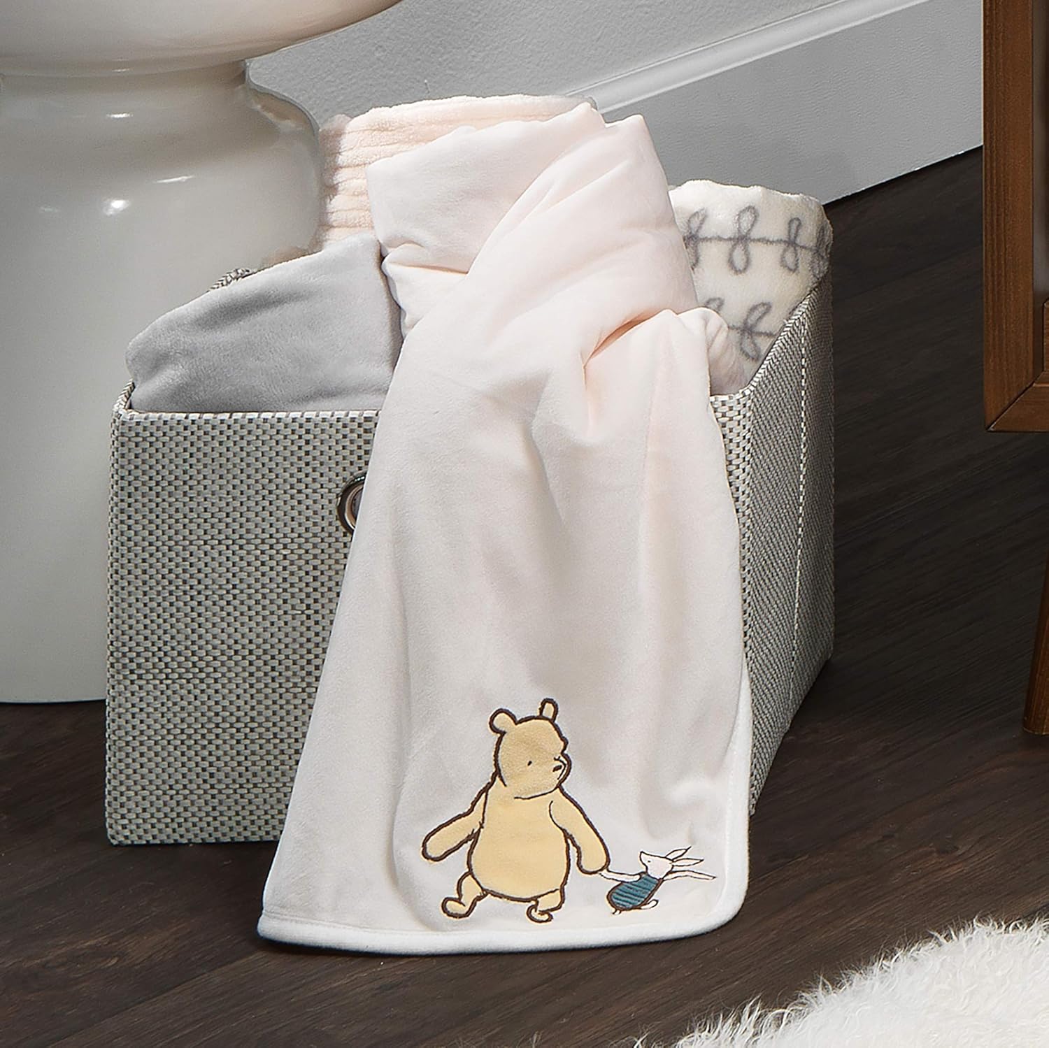 Lambs Ivy Disney Baby Storytime Pooh Ultra Soft Fleece Blanket - Cream