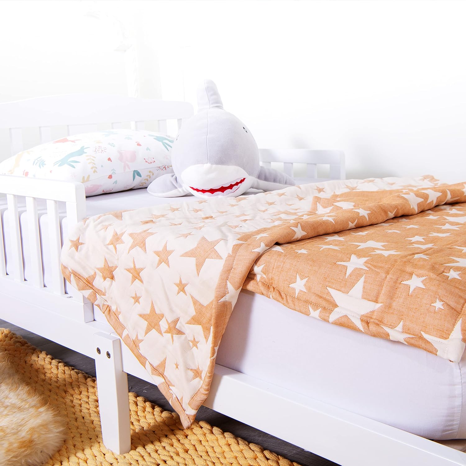 NTBAY 3 Layer Toddler Blanket - Pale Orange Star