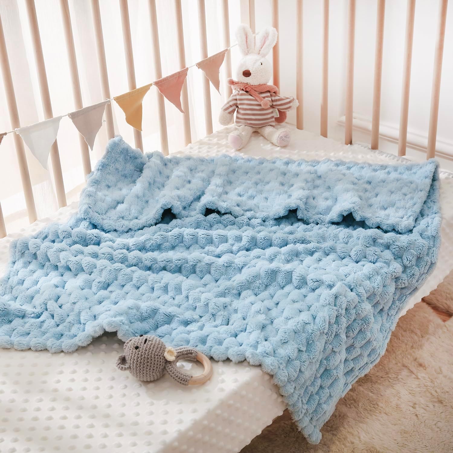 HOMRITAR Soft Fluffy 3D Jacquard Baby Blanket