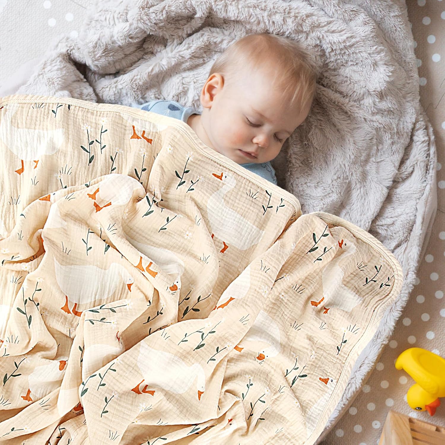 Breling Silly Goose Muslin Baby Blanket 40x36 Inch