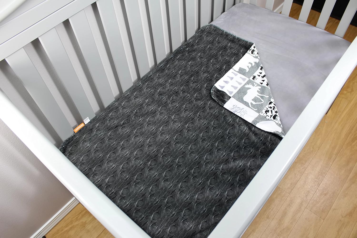 Dear Baby Gear Bears Deluxe Baby Blanket - Black Woodgrain 40x30
