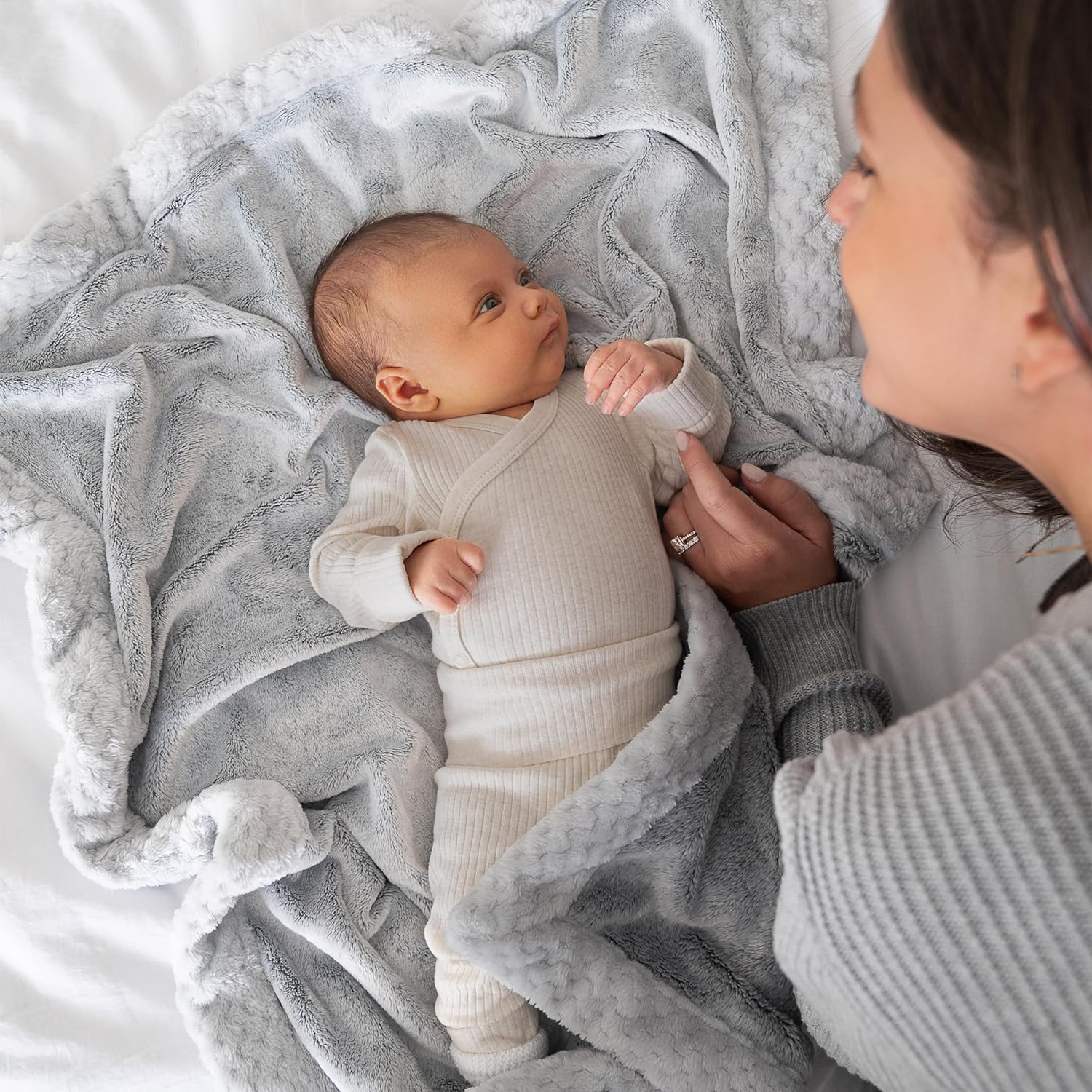 aden anais Plush Blanket - Storm Grey